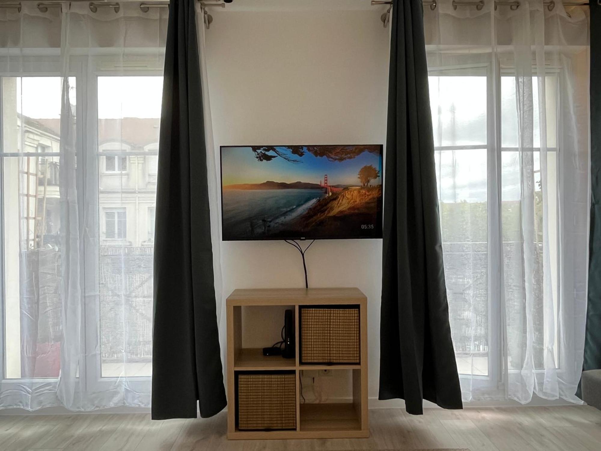 Studio Bienvenue - Louez L'Esprit Libre ! Bussy-Saint-Georges Extérieur photo